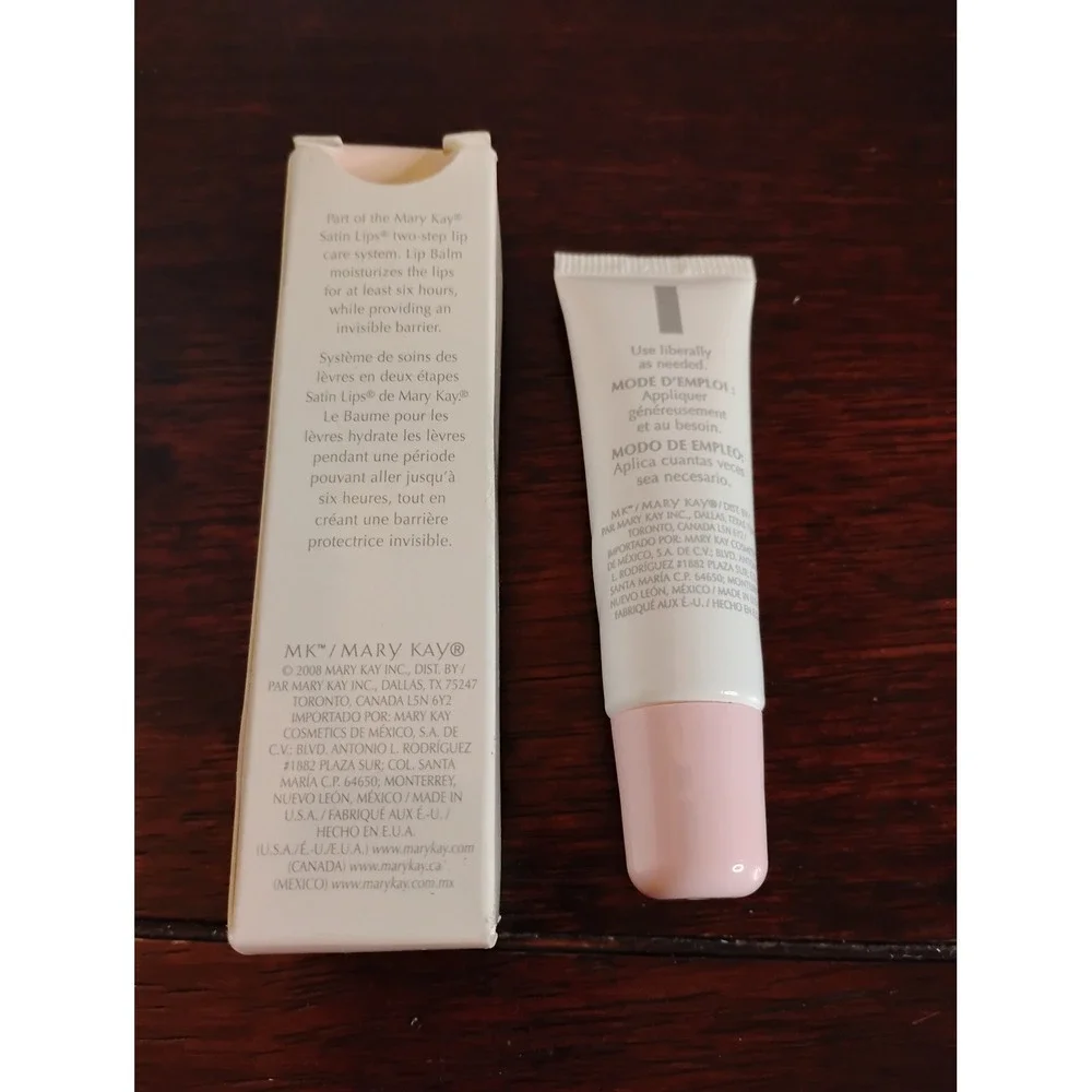 Mary Kay Satin Lips Lip Balm 0.3 oz Moisturizing Treatment New in Box